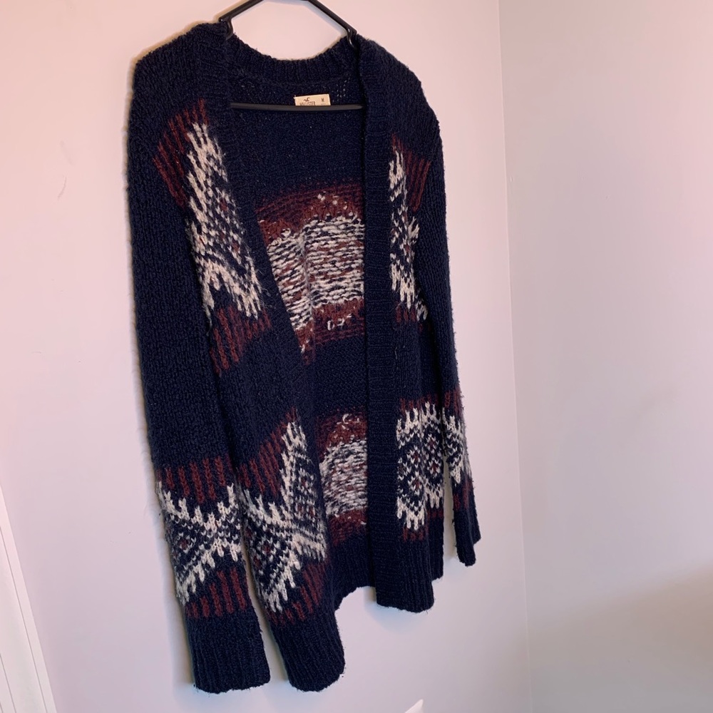 HOLLISTER sweater